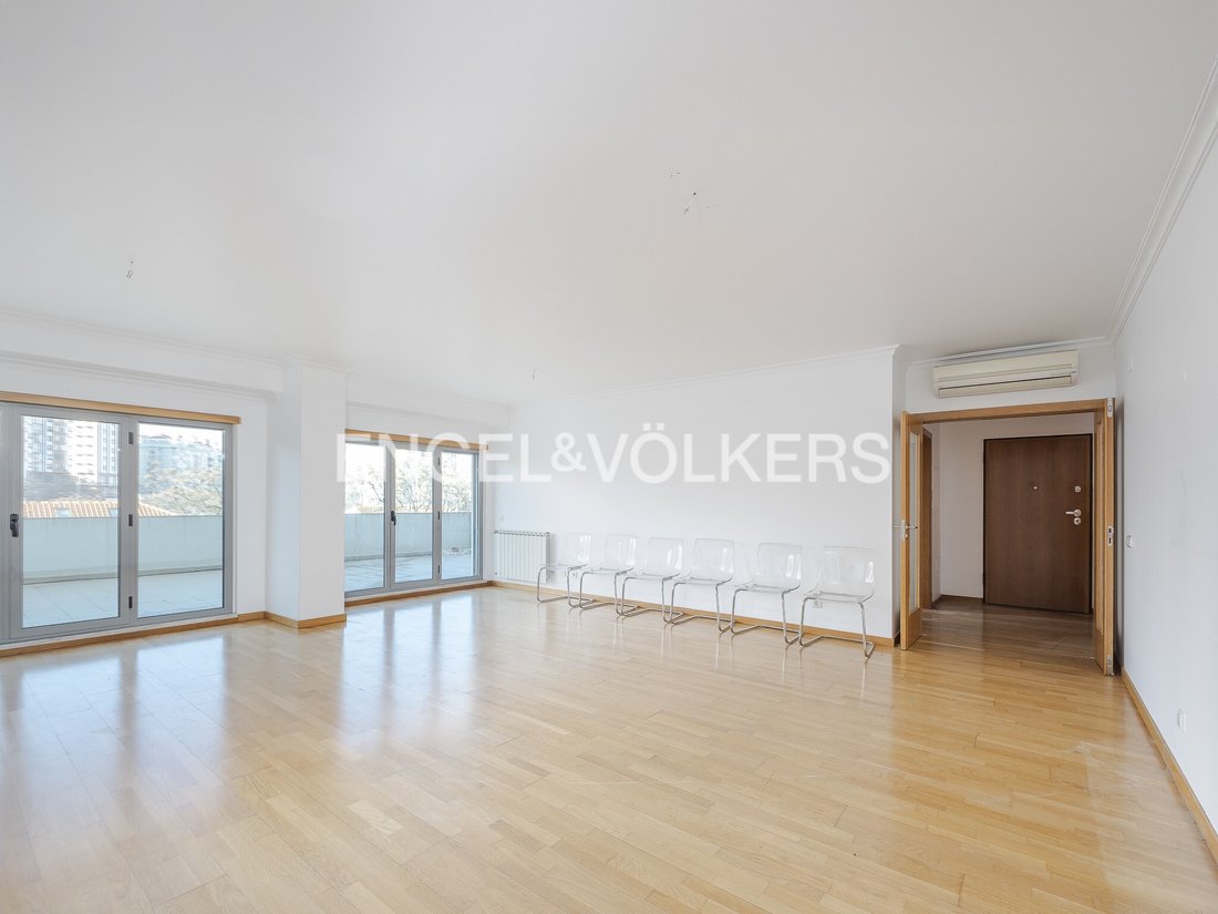 Apartment in Benfica, Lisbon, Portugal 3 - 16541608