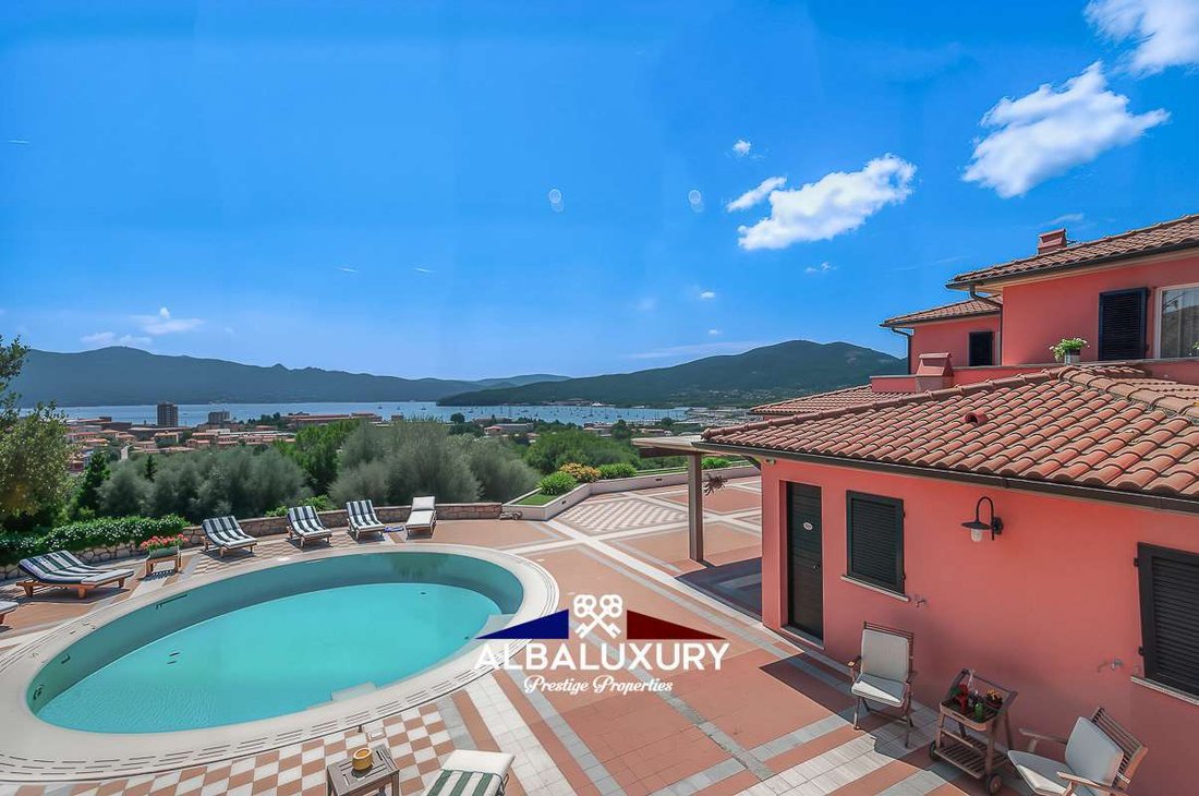 Villa in Portoferraio, Tuscany, Italy 2 - 15962327