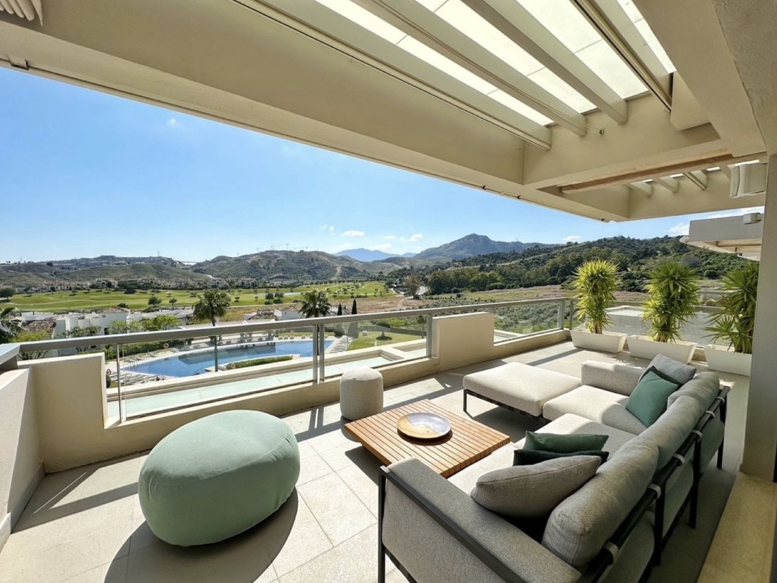 Penthouse in Benahavis, Andalusia, Spain 3 - 16543023