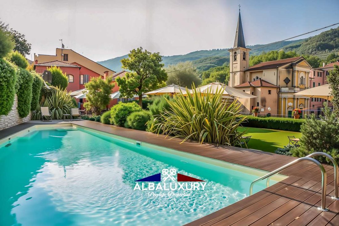 Villa in Borgomaro, Liguria, Italy 4 - 15354728