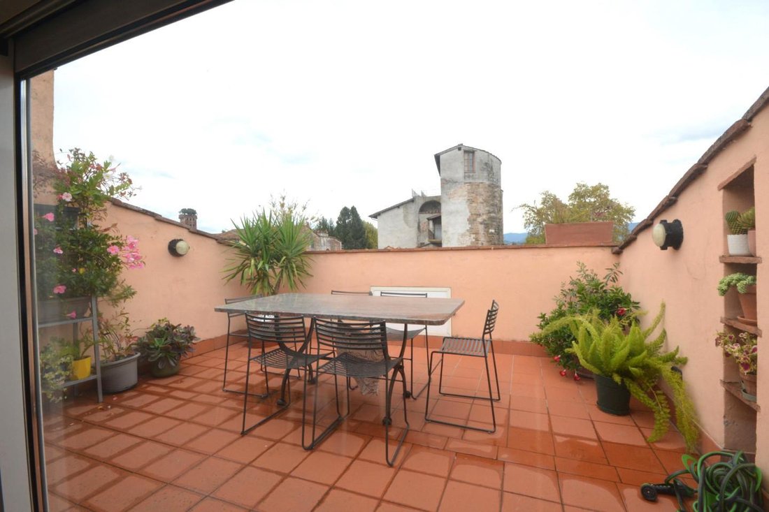 Apartment in Historic Center, Lucca, Tuscany 5 - 16538776