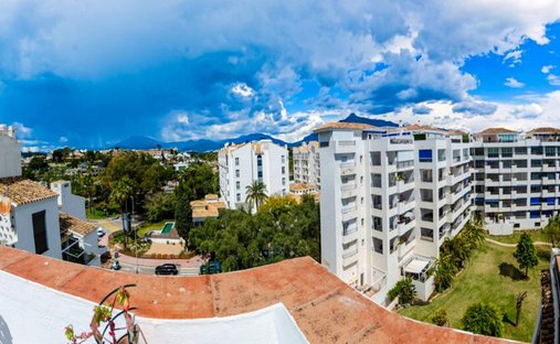 Penthouse in Puerto Banus, Marbella, Spain 1