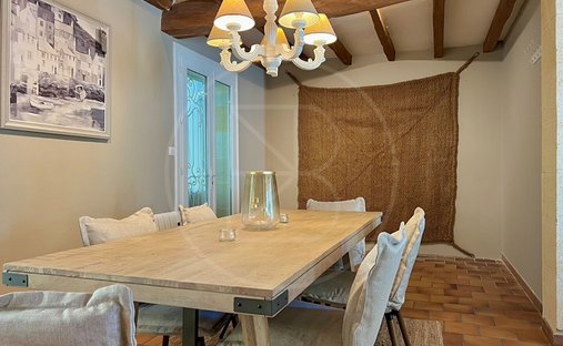 Castle for Sale in Saint-Émilion, Nouvelle-Aquitaine, France