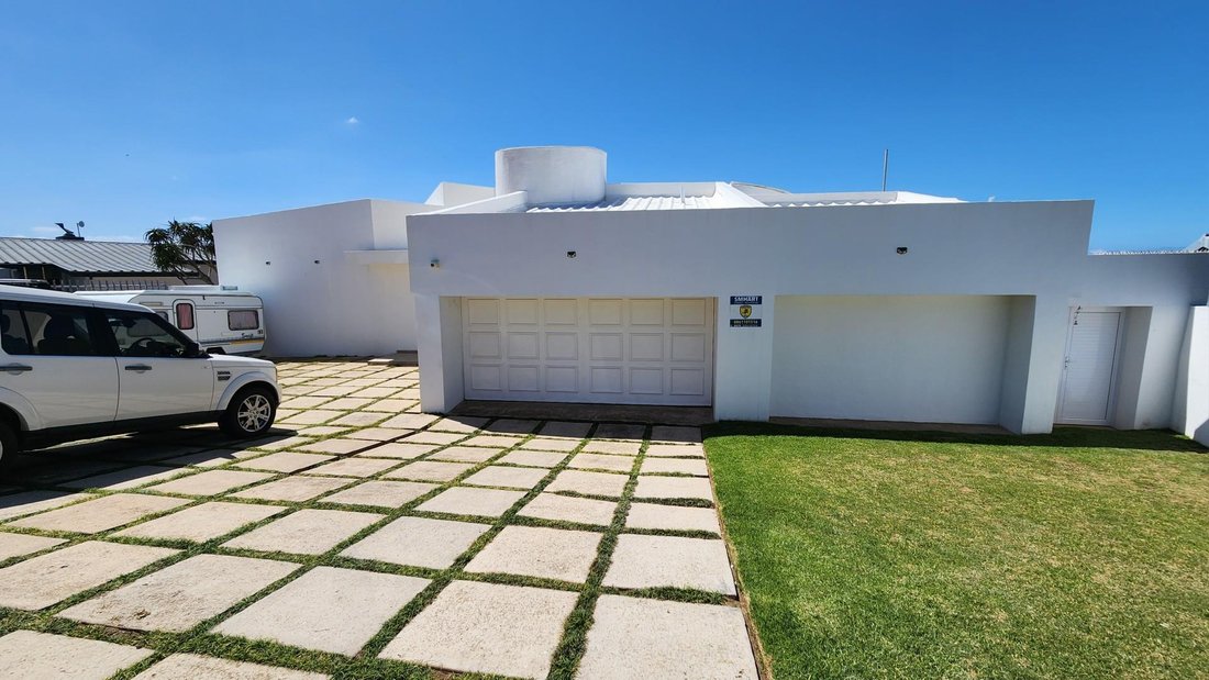 House in C-Place, Eastern Cape, South Africa 3 - 16540571