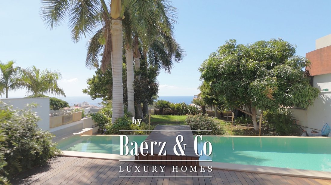 Villa in Costa Adeje, Adeje, Canary Islands 2 - 16539098