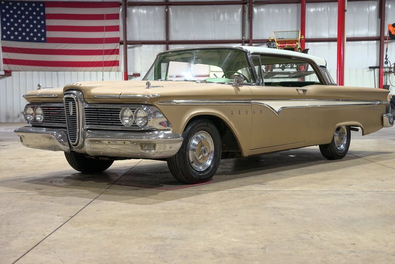 Coupe in Grand Rapids, United States 1 - 16542557