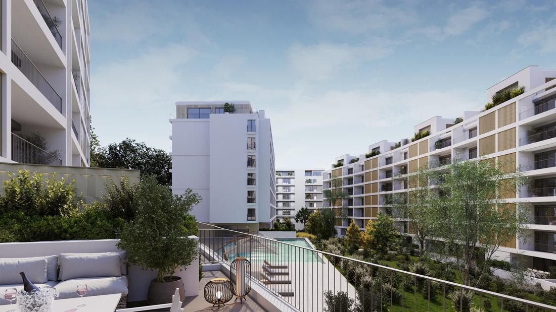 Apartment in Santo António dos Cavaleiros, Lisbon, Portugal 1 - 16546841