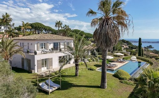 Villa in La Maure-Super Cannes, Vallauris, France 1