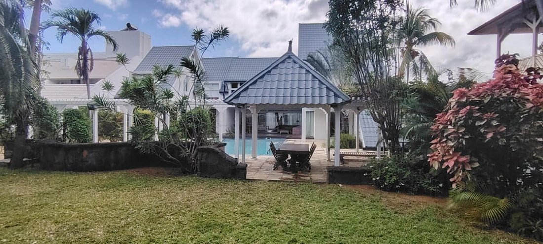 House in Albion, Rivière Noire District, Mauritius 1 - 16539049