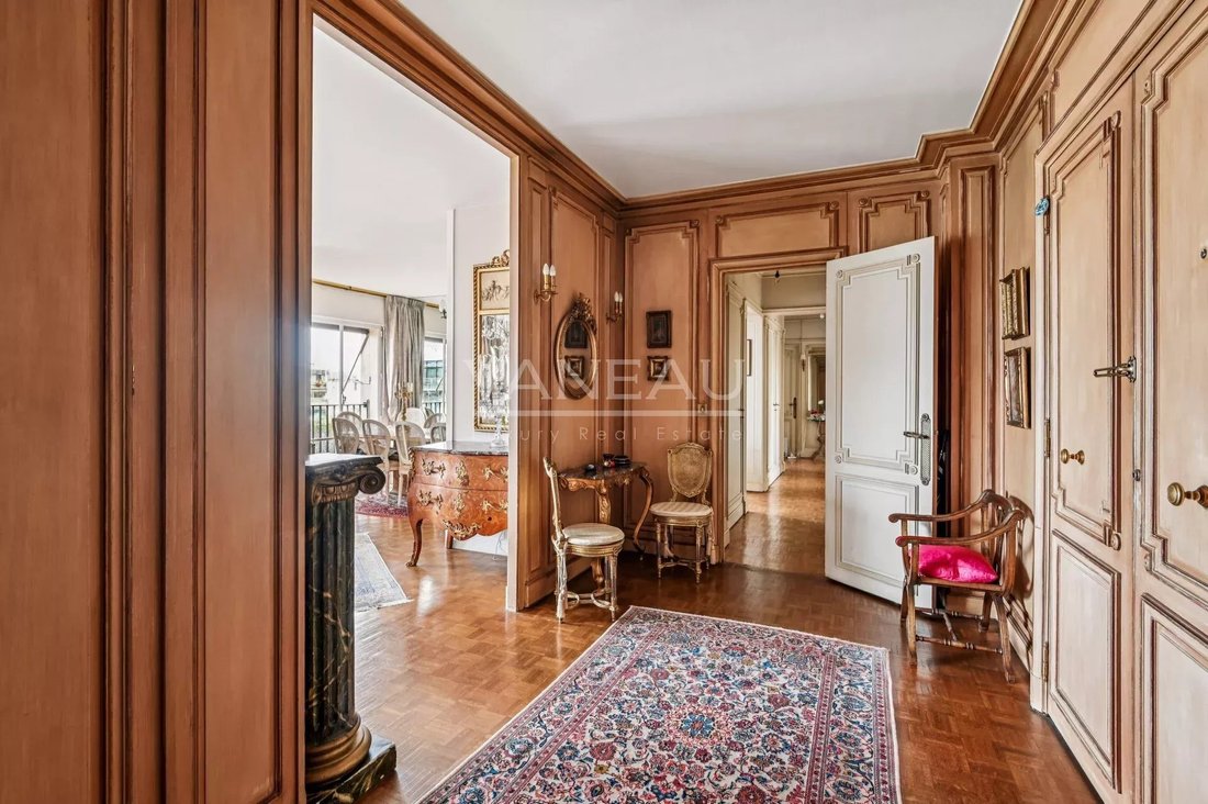Apartment in Porte Dauphine, Paris 16e Arrondissement, Paris 4 - 16539031