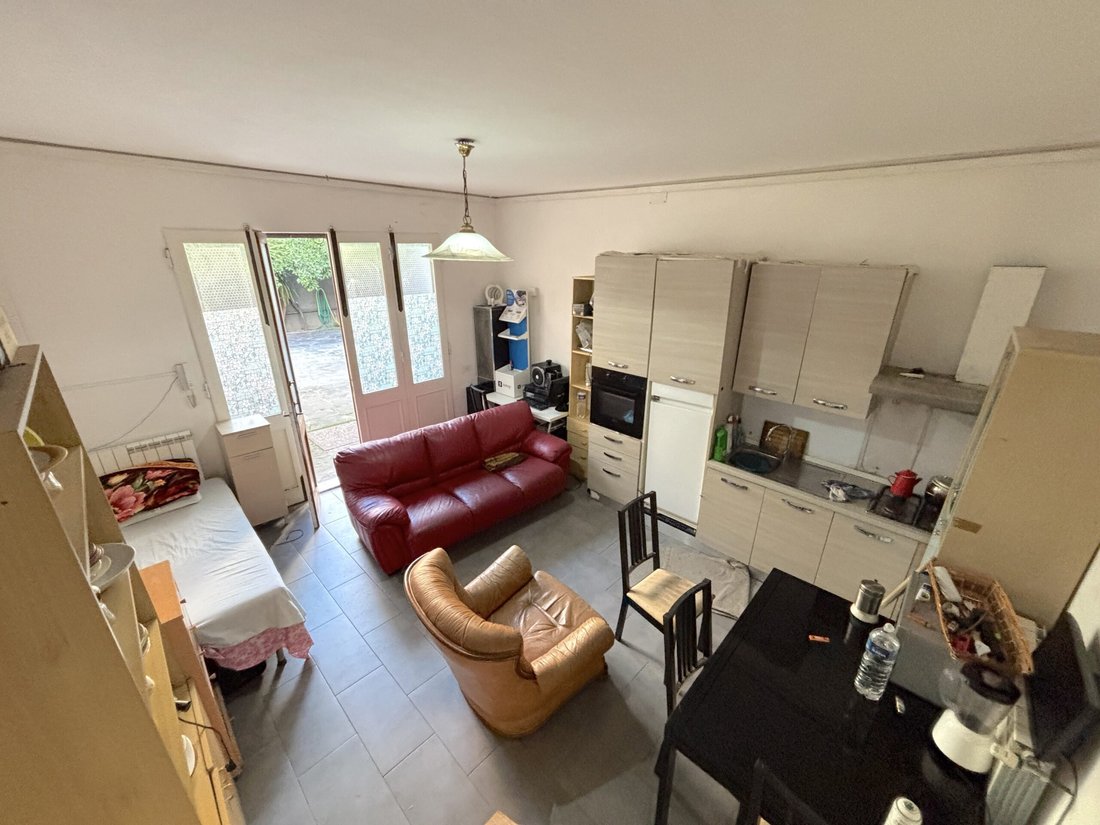 House in Historic Center, Prato, Tuscany 1 - 16538737