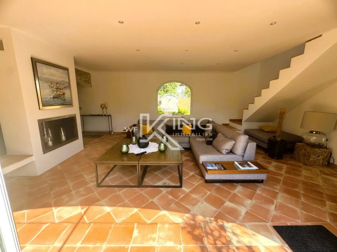 Villa en Le Plan-de-la-Tour, Provenza-Alpes-Costa Azul, Francia 5 - 16539313