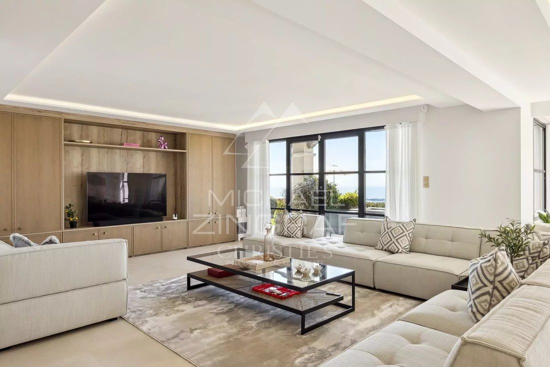 Villa in La Maure-Super Cannes, Vallauris, France 3 - 16539548