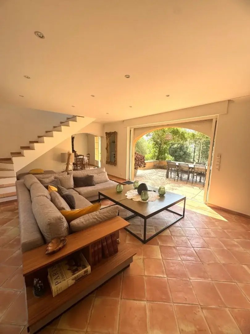 Villa en Le Plan-de-la-Tour, Provenza-Alpes-Costa Azul, Francia 4 - 16539313