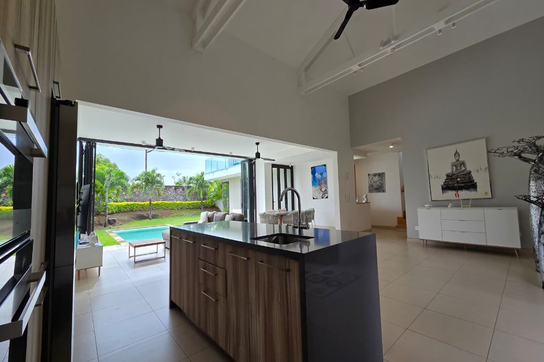 House in Grand Baie, Rivière du Rempart District, Mauritius 3 - 16542857