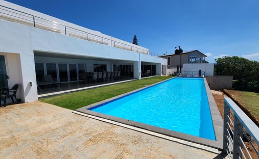 House in Jeffreys Bay, Eastern Cape, South Africa 1