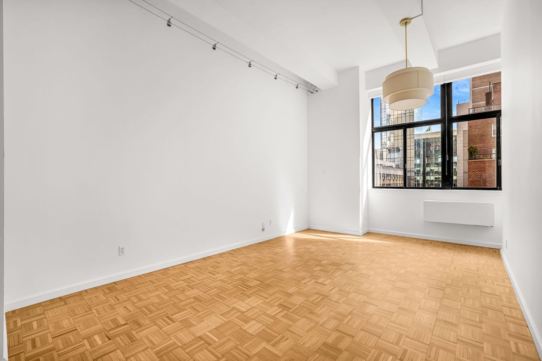 House in New York, New York, United States 2 - 16541923