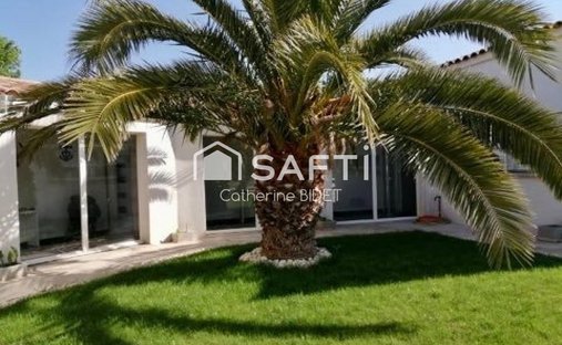 Sale Of Equestrian Estate Aimargues, 260m² 6 Rooms 1,050,000€ With Swimming Pool