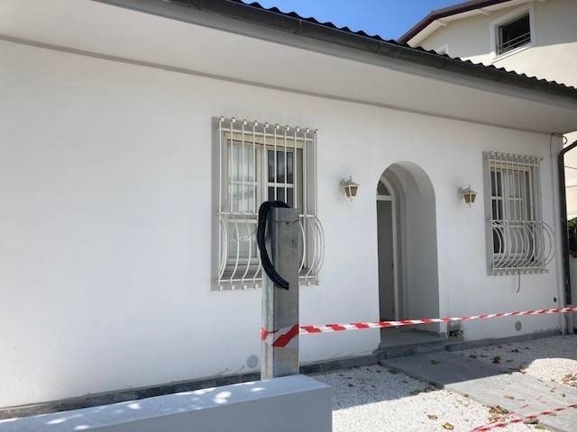 Villa in Center, Forte dei Marmi, Tuscany 2 - 16538765