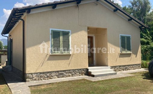 Villa in Center, Forte dei Marmi, Tuscany 1