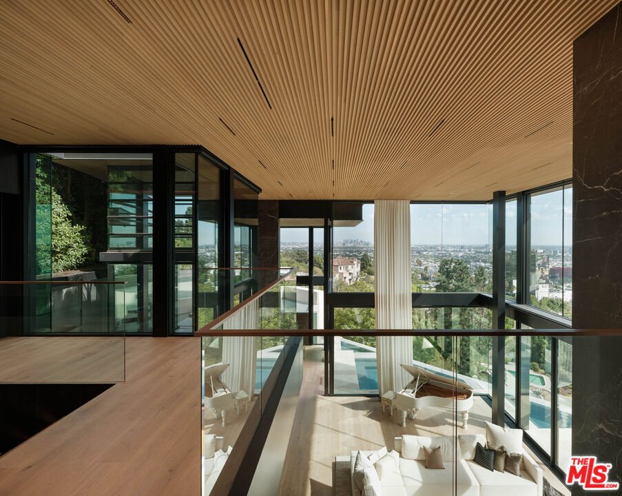 House in Los Angeles, California, United States 5 - 16543435