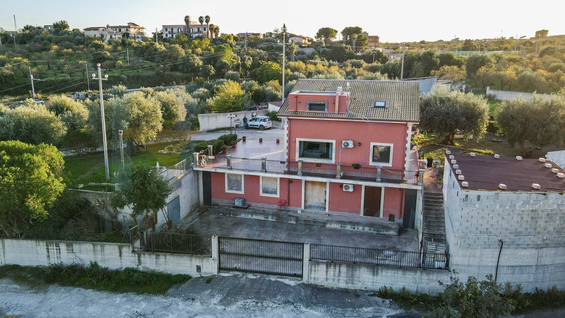 Villa in Center, Noto, Sicily 5 - 16543311
