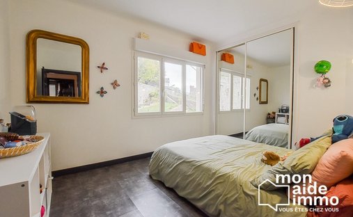 17th Century Castle In Aveyron