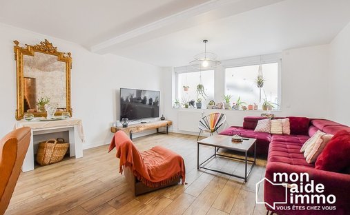 17th Century Castle In Aveyron