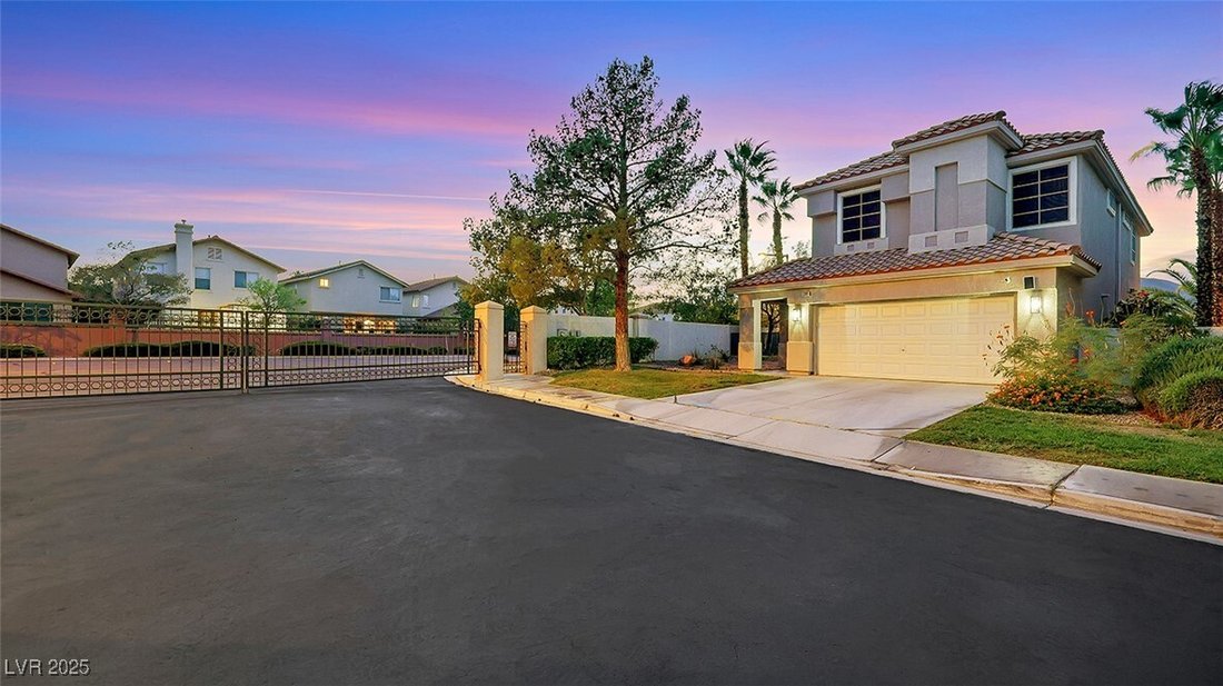 House in Las Vegas, Nevada, United States 2 - 16543511