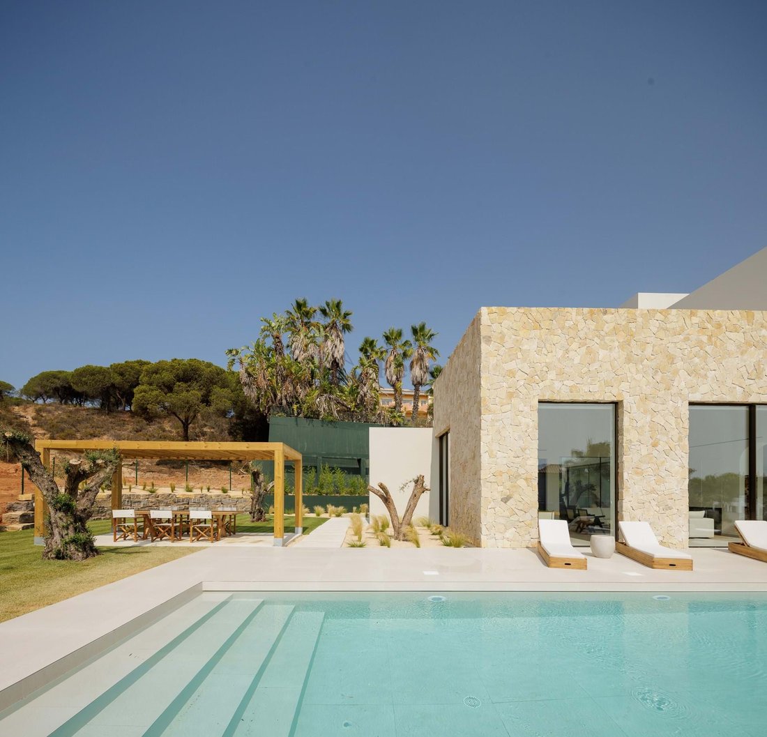 Villa in Quinta do Lago, Almancil, Portugal 2 - 16544568