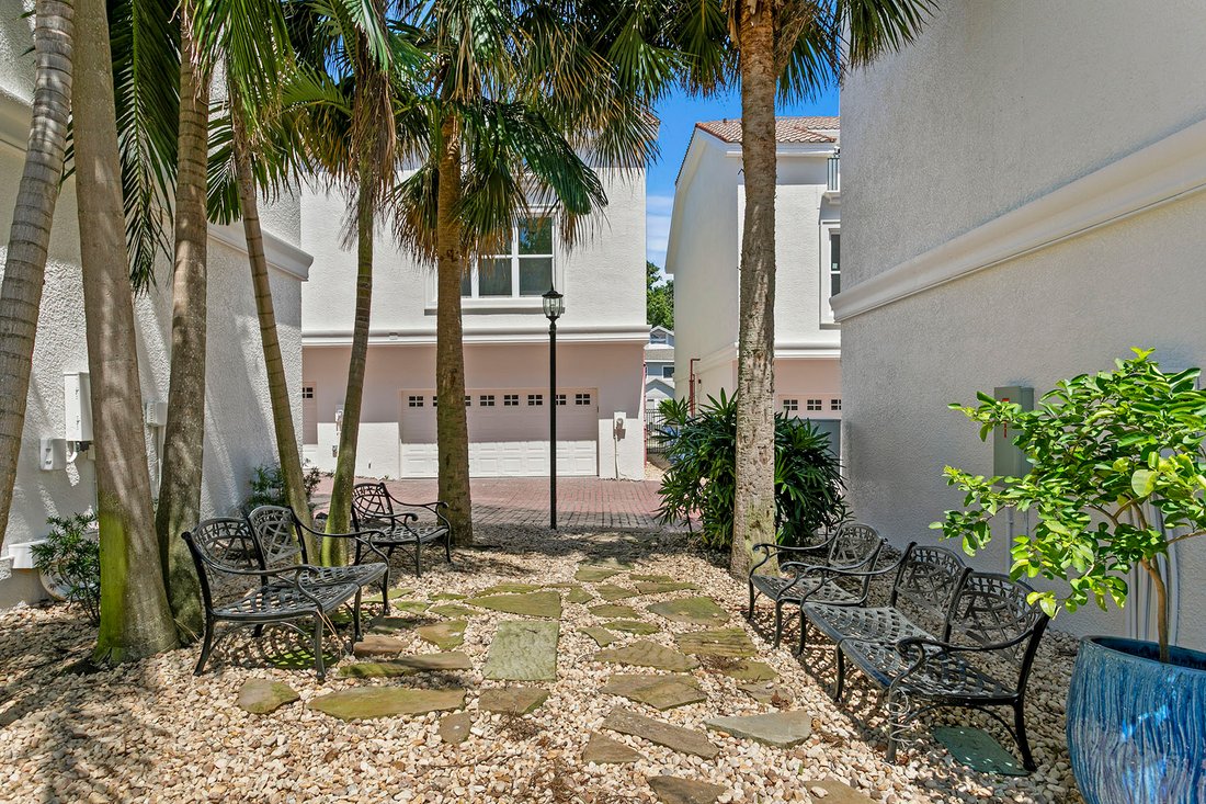 Condo in St. Petersburg, Florida, United States 4 - 16544789