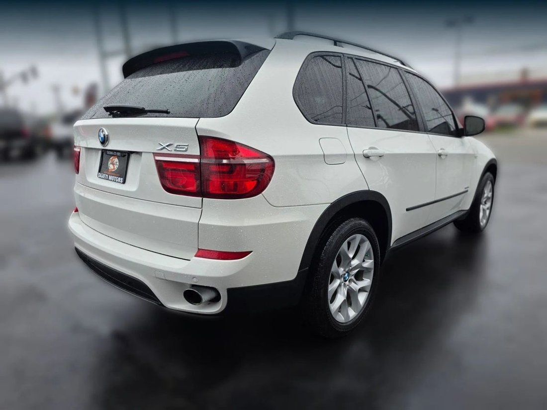 Suv in Tacoma, WA, United States 5 - 16552840
