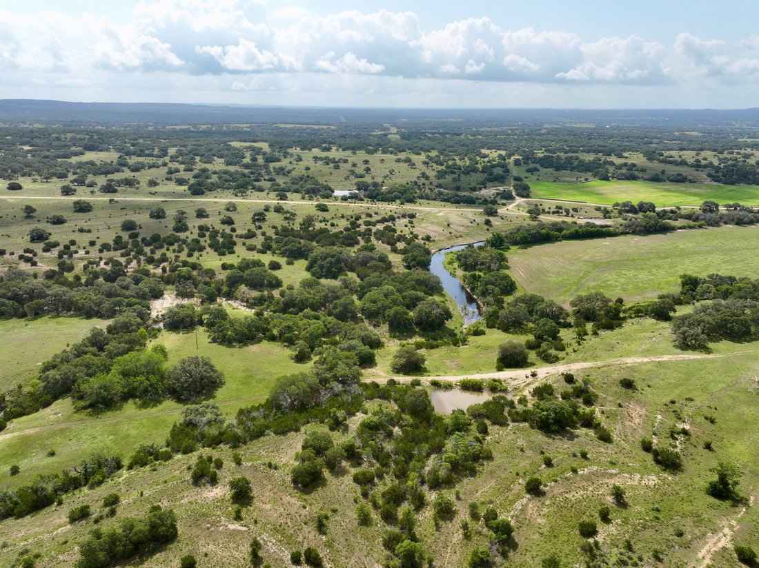 Farm Ranch in Wimberley, Texas, United States 2 - 16549116