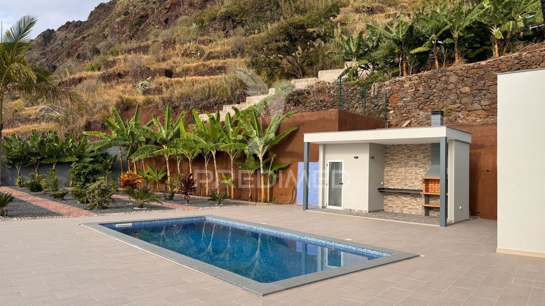 House in Paul do Mar, Madeira, Portugal 3 - 16549016