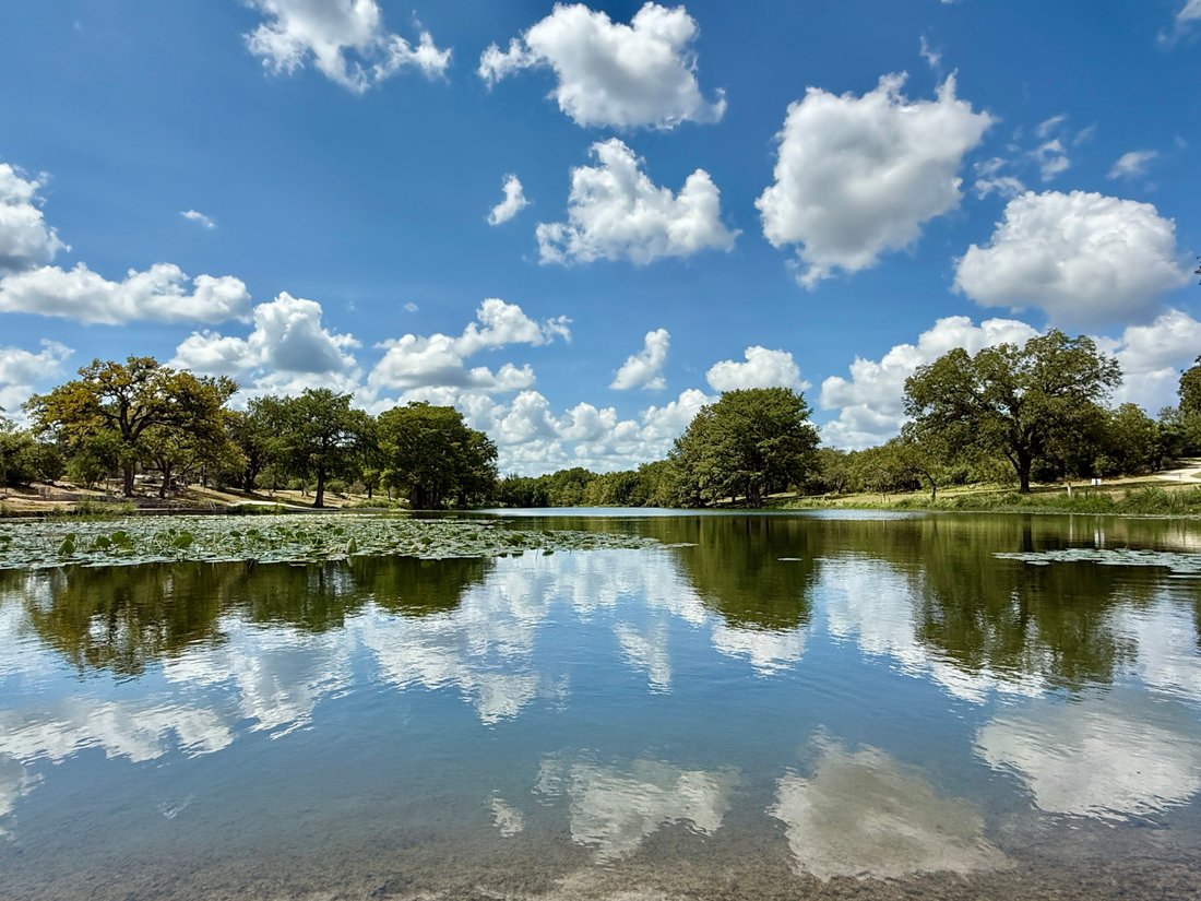 Farm Ranch in Mountain Home, Texas, United States 4 - 16549121