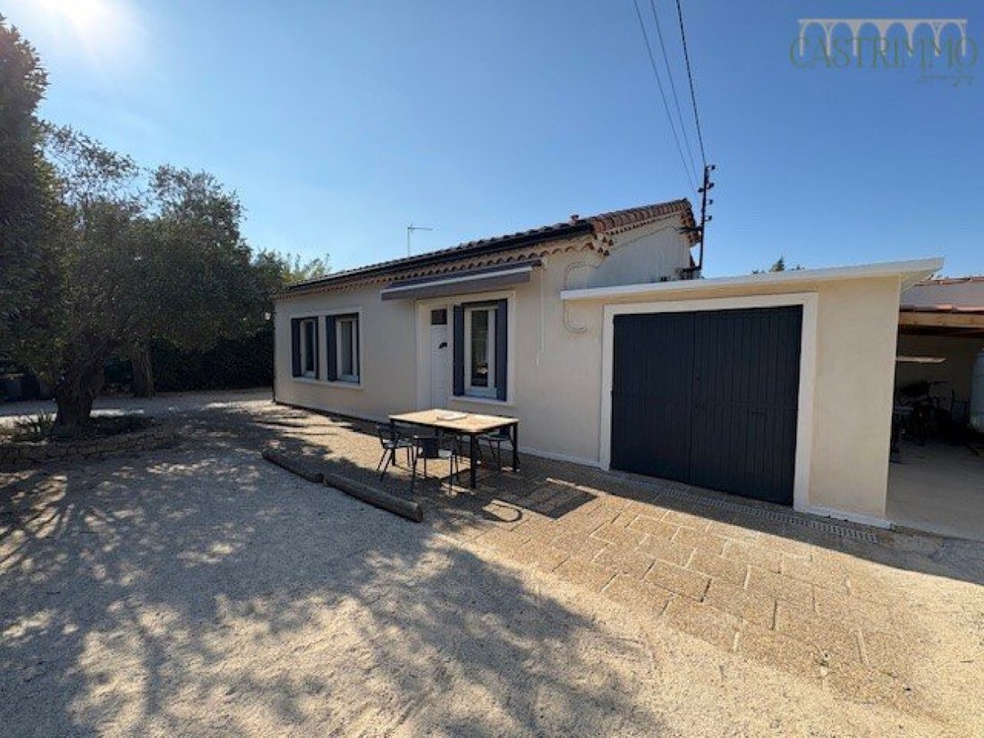 Villa in Centre Ville, Castries, France 4 - 16498014