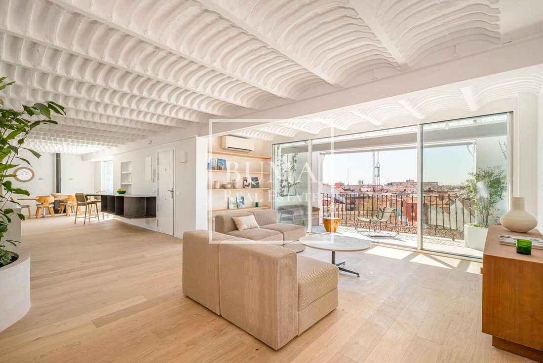 Penthouse in Centro, Madrid, Spain 5 - 16548555