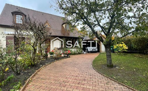 House in Soisy-sous-Montmorency, Ile-de-France, France 1