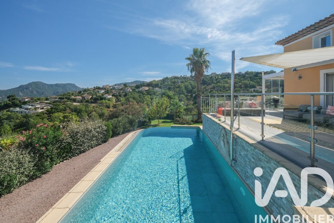 House in Les Adrets-de-l'Estérel, Provence-Alpes-Côte d'Azur, France 3 - 16551360