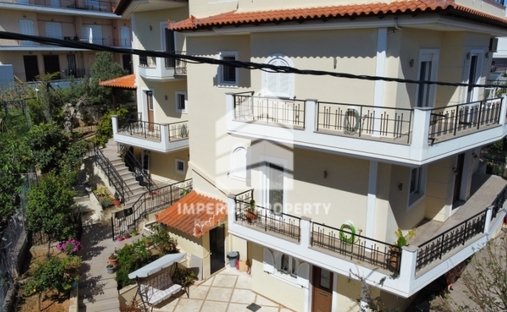 House in Rafina, Attica, Greece 1
