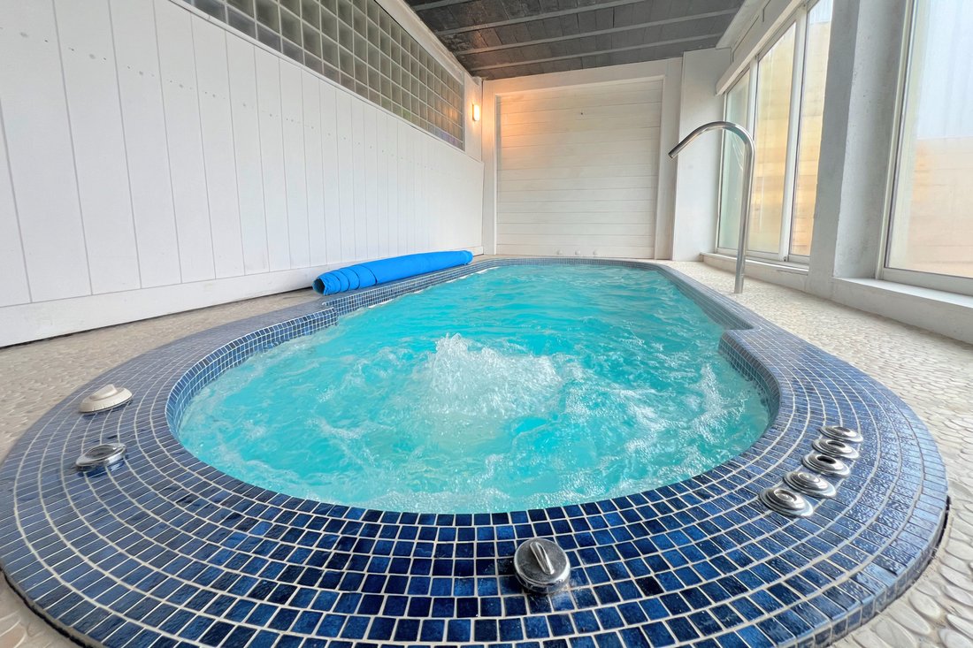 Villa in Cabris, Provence-Alpes-Côte d'Azur, France 4 - 15016143