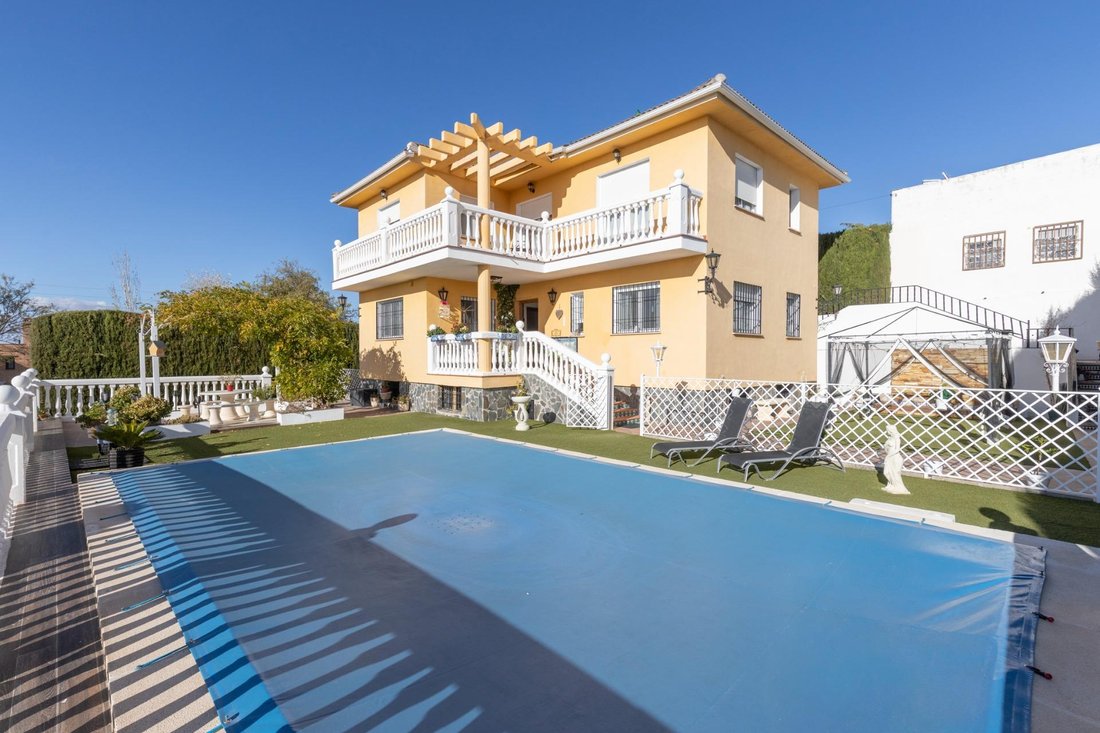 Villa in Gojar, Andalusia, Spain 1 - 16546953