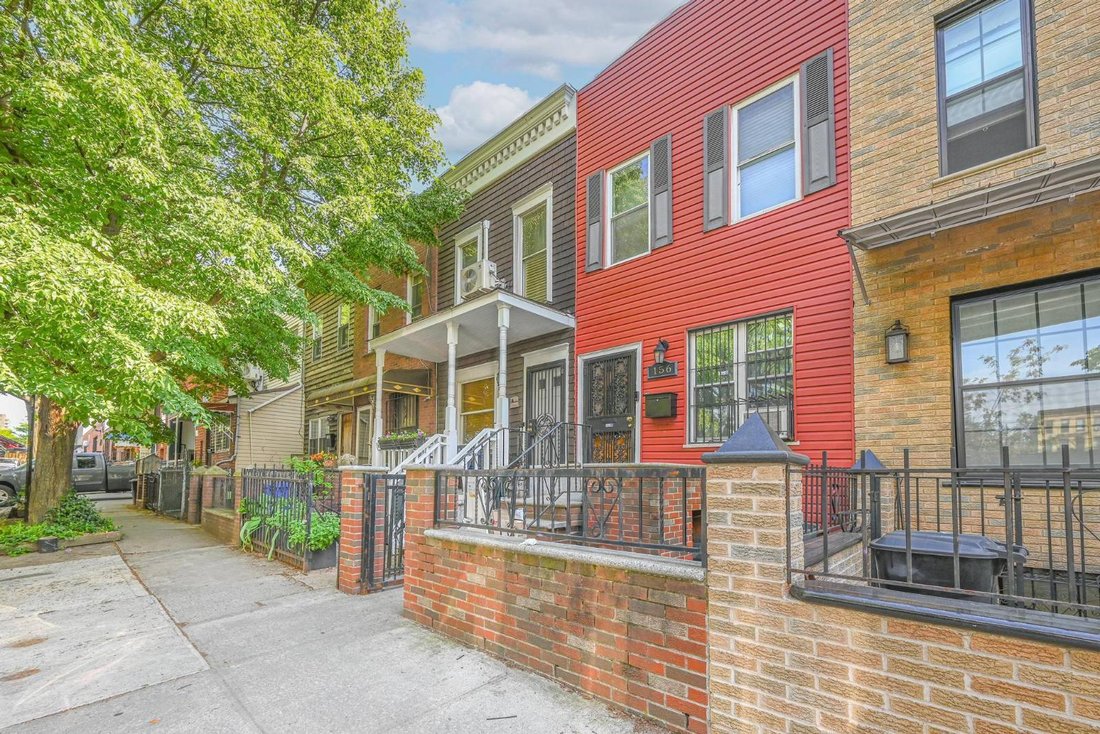 House in New York, New York, United States 3 - 16550917
