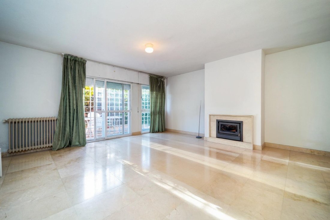 House in Pozuelo de Alarcon, Comunidad de Madrid, Spain 4 - 16547211