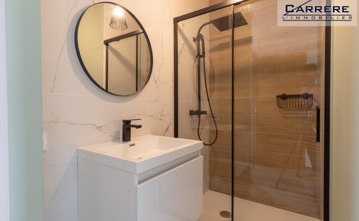 Castle for Sale in Fargues-Saint-Hilaire, Nouvelle-Aquitaine, France