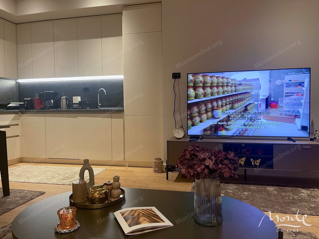 Apartment in Tivat, Tivat Municipality, Montenegro 3 - 16553548
