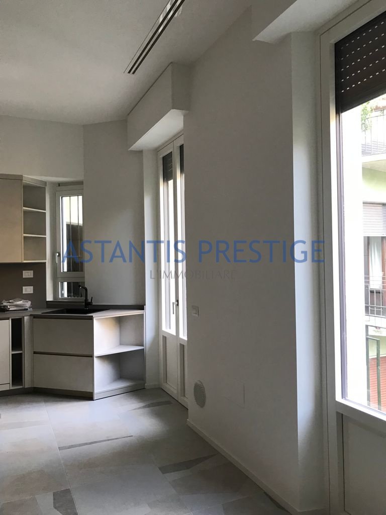 Apartamento en Romagna, Milán, Italia 5 - 16546482