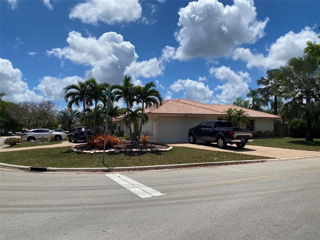 House in Coral Springs, Florida, United States 4 - 16546165
