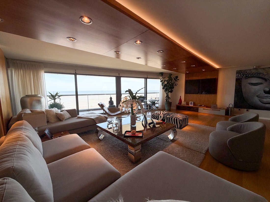 Apartment in Montevideo, Departamento de Montevideo, Uruguay 3 - 16545962