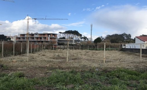 Land in Madalena, Distrikt Porto, Portugal 1